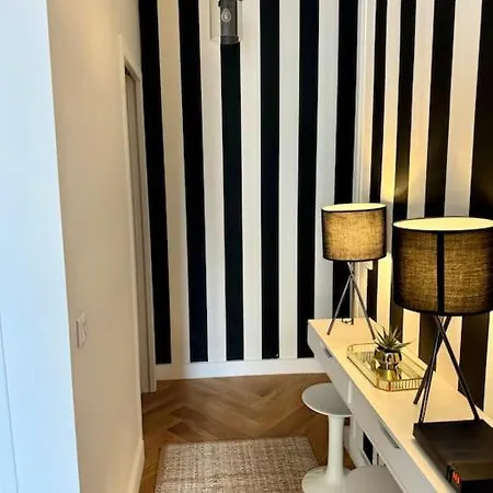 Au Coeur De Apartment